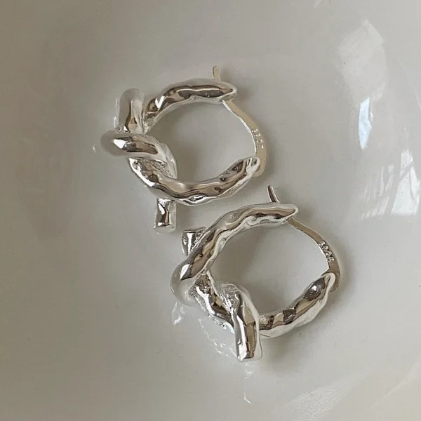 CHOZON | Whole Body S925 Sterling Silver Rope Knot Ear Buckle Simple Niche Design Unique High-end Earrings Earrings Gift