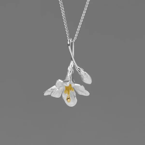 Original British March Sterling Silver S925 Beautiful Romantic Freesia Natural Wind Flower Pendant Pendant