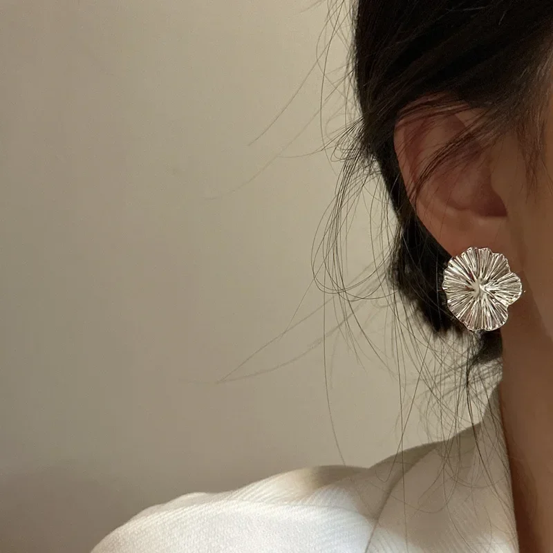 Genuine Products Real S925 Sterling Silver Heavy Industry Texture Large Flower Earrings Fashion Sense Simple Stud Earrings