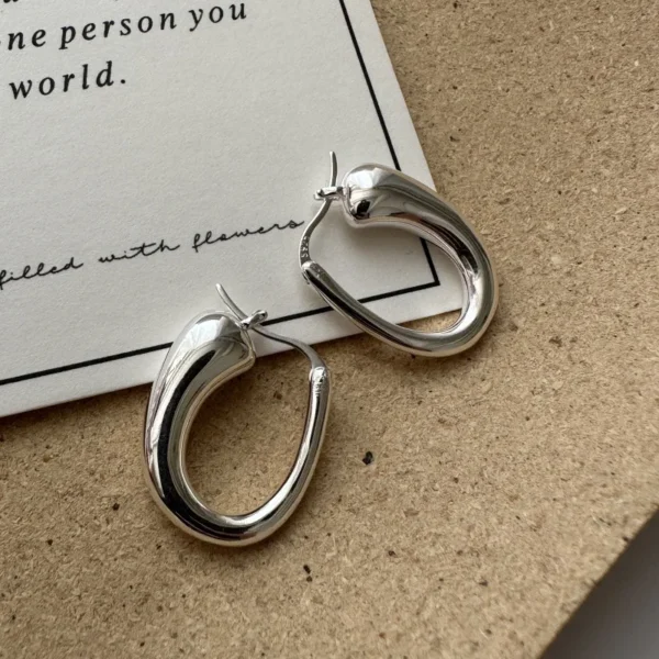 S925 Sterling Silver Korean Version Niche Blogger Design Sense Retro U-shaped Ear Buckle Wind Simple Fashionable Earrings