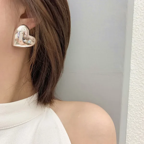 925 Sterling Silver Big Love Heart Glossy Face Stud Earrings Personality Exaggerated Temperament Heart Shape Female Celebrity