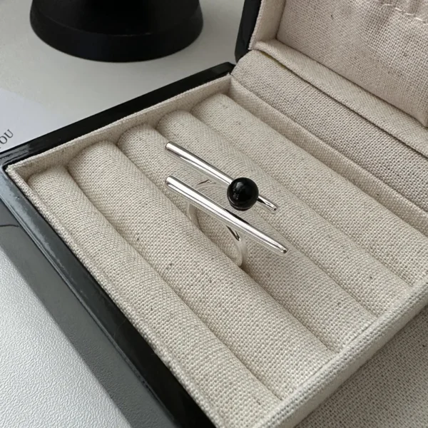 S925 Sterling Silver Korean Version Niche Design with A Bold Black Agate Ring Fashionable and Personalized Minimalist Ring