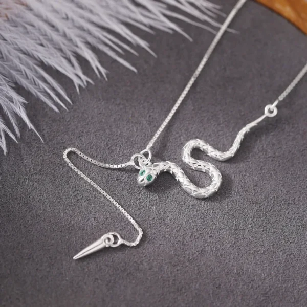 925 Sterling Silver Diamond Snake Necklace Female Cute Plain Silver New Chinese Design Zodiac Natal Year Collarbone Chain 7896G