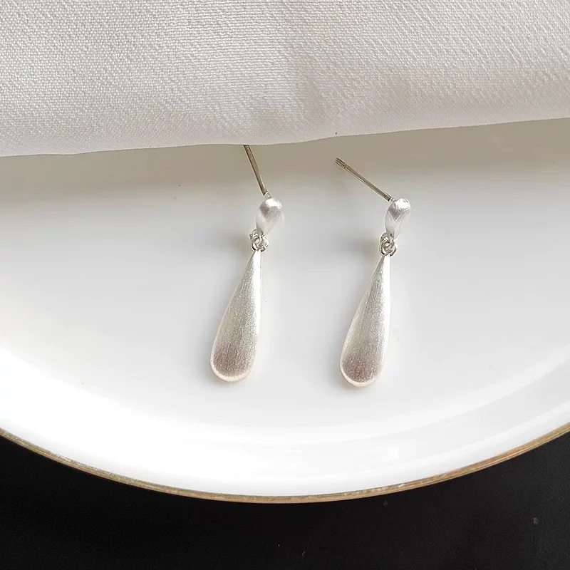 S925 Silver Korean Version Niche Design Ins Wind Brushed Water Drop Earrings Exquisite High-end Light Luxury - Image 2