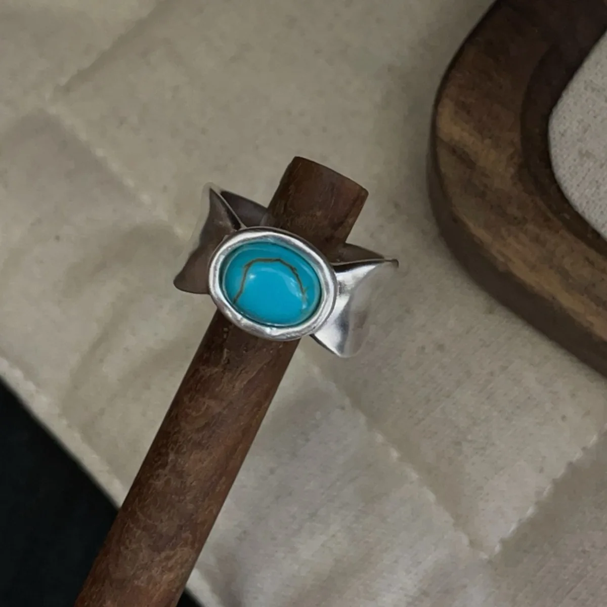 S925 Silver Brushed Matte Satin Inlaid Oval Natural Stone Open Ring Cold and Advanced Heavy Industry Texture - Image 3