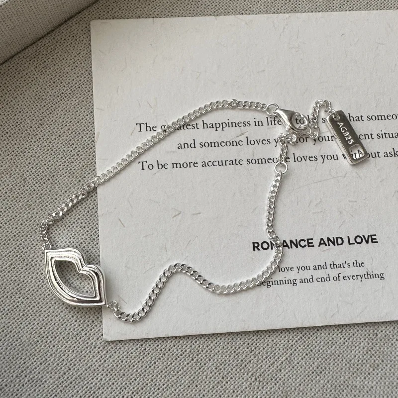 S925 Sterling Silver Korean Version Niche Design Sense Lip Basic Bracelet Simple First Jewelry Wholesale Real Silver Factory