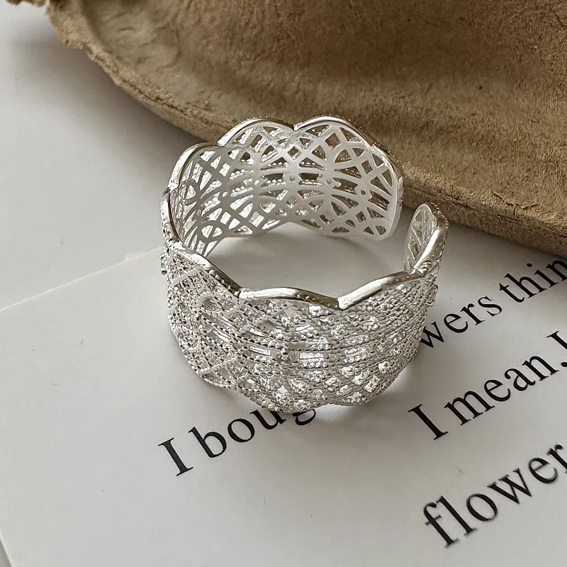 S925 Sterling Silver French Niche Design Sense Simple Texture Ring Japanese Style Fashion Court Lace Ring Wholesale - Image 4