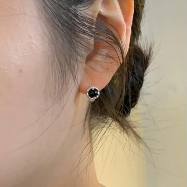 CHOZON S925 Solid Silver Black Onyx Ear Cuff Spanish Minimalist Wholesale Dainty Jewelry for Women