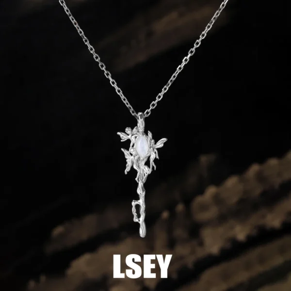 MLKENLY S925 Sterling Silver Star Elf opal necklace with a cool and niche style, versatile necklace for women, wholesale