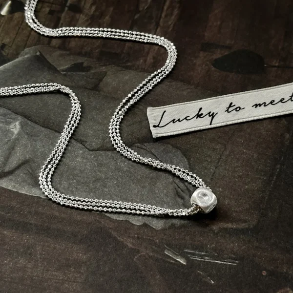 S925 Sterling Silver Three-layer Flash Bead Brushed Cat's Eye Necklace Simple Luster Sense Personality Female Niche Versatile