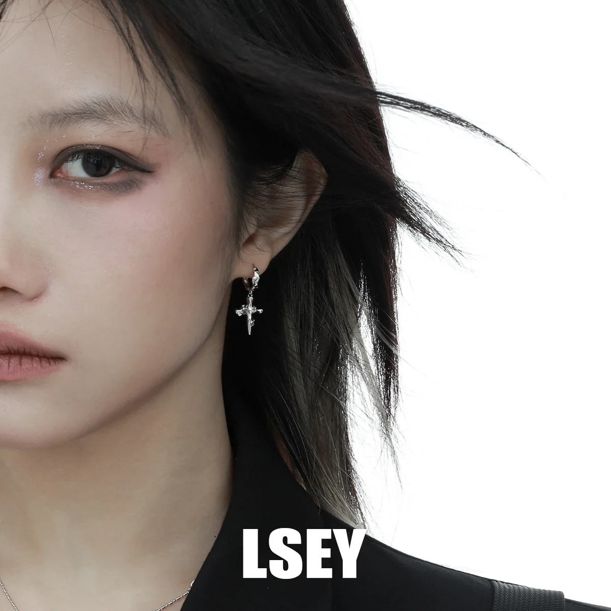 MLKENLY S925 sterling silver Ins high-end temperament versatile liquid cross hoop earrings - Image 4