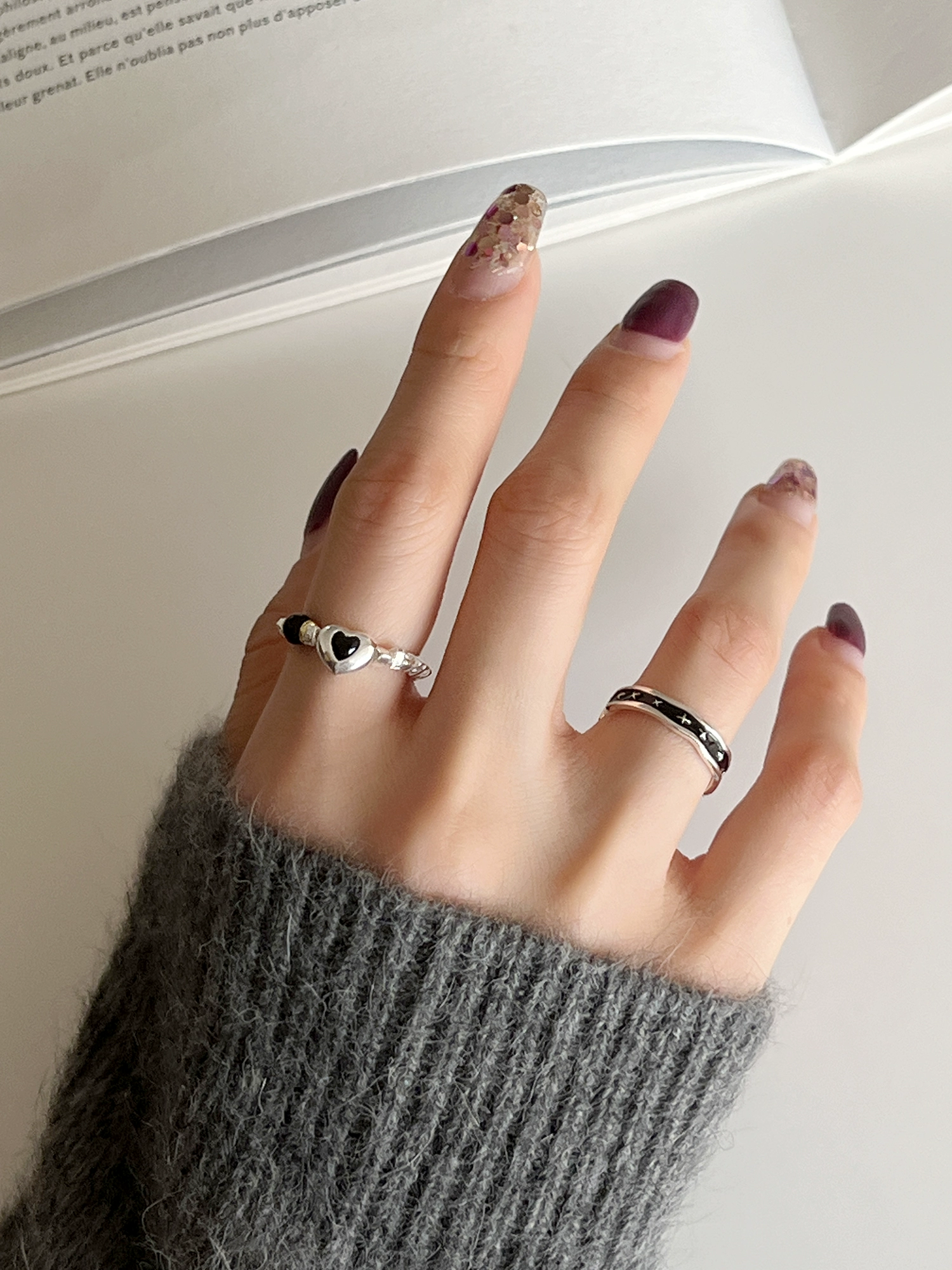 S925 sterling silver fashion ring female personality black agate love heartbreak silver elastic rope ring drip glaze starburst index finger ring - Image 4