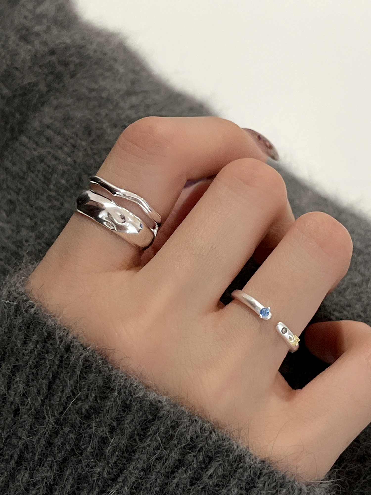 Cold style irregular double texture S925 sterling silver fashion ring women's personalized matte texture colored diamond ring - Image 2