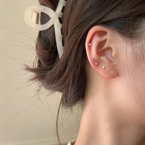 999 Sterling Silver Mini Four-Prong Zircon Stud Earrings Women Simple Delicate Small Ear Bone Fashion Jewelry E0410